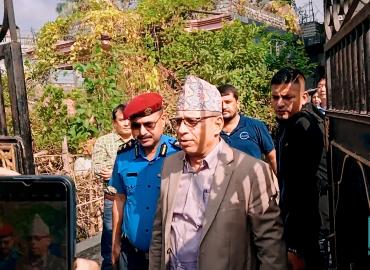 काेशीका निवर्तमान आन्तरिक मामिला मन्त्री  अधिकारीलाई मानव बेचबिखन तथा ओसारपसार र लिखत किर्ते कसुरको मुद्दा