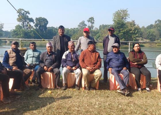 आपसी आत्मीयता, सहकार्य र सम्बन्ध सुदृढ गर्न व्यवसायीहरुको वनभोज  सम्पन्न