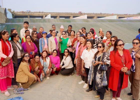  ‘दुःख पर्दा आइपुग्ने नेतृ’प्रति सुनसरी–३ मा महिलाकाे  भरोसा