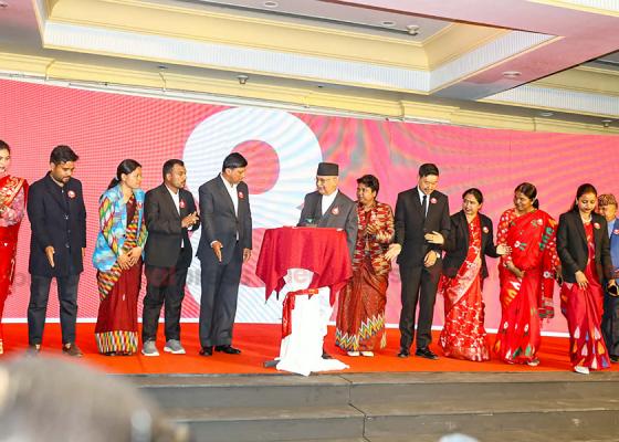 एमालेको घोषणापत्र युवा, महिला, श्रमिक र राष्ट्रसेवकलाई प्राथमिकता(पूर्ण पाठसहित)