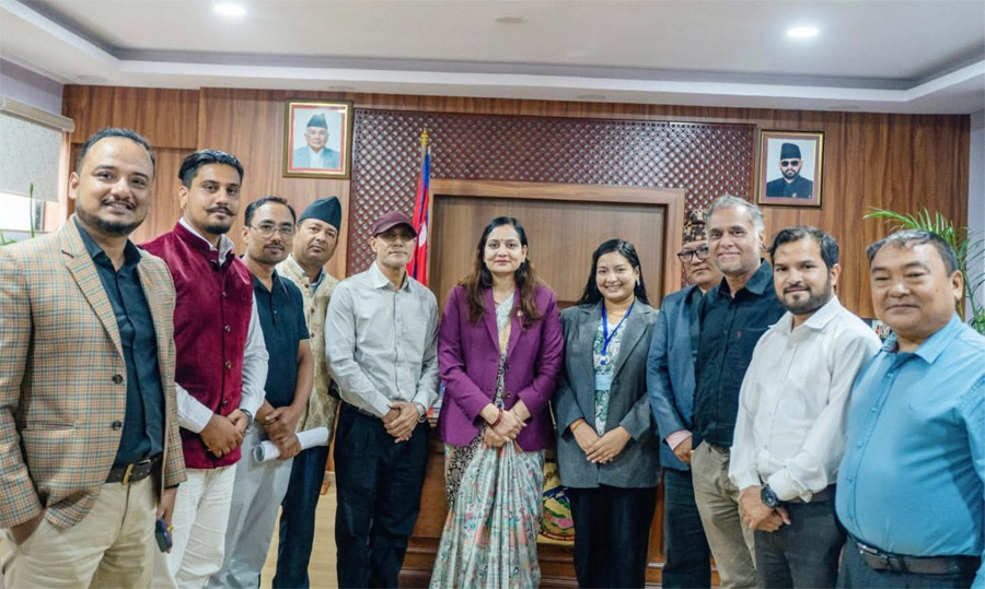 धरानको विकास निर्माणका लागि रास्वपा टोली राजधानीमा